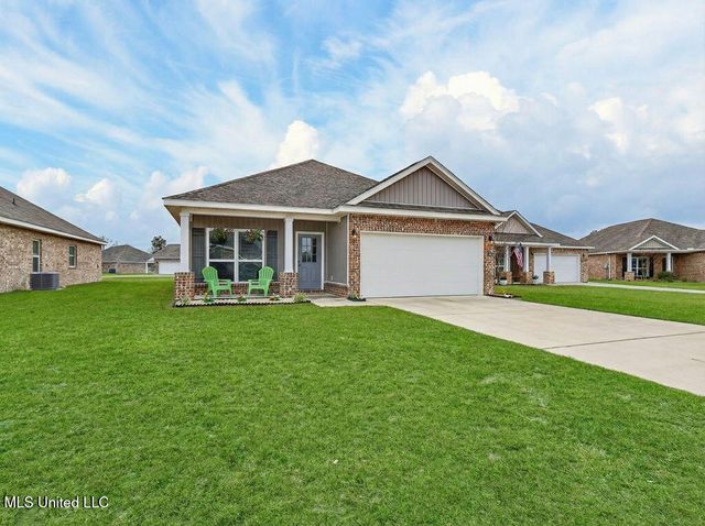 1052 Whimbrel Court, Ocean Springs, MS 39564