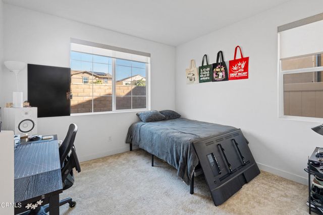 509 Snowdrop Lane, Santa Paula, CA 93060
