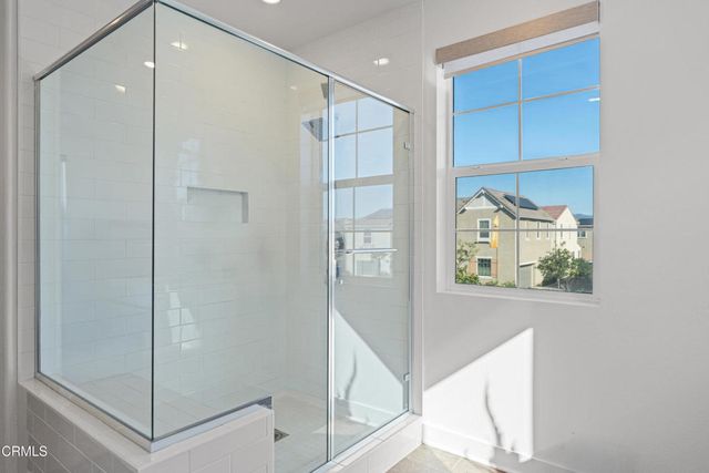 509 Snowdrop Lane, Santa Paula, CA 93060