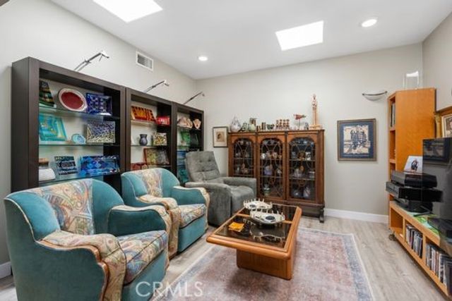 153 Avenida Majorca C C, Laguna Woods, CA 92637