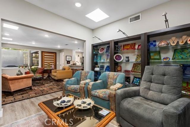 153 Avenida Majorca C C, Laguna Woods, CA 92637