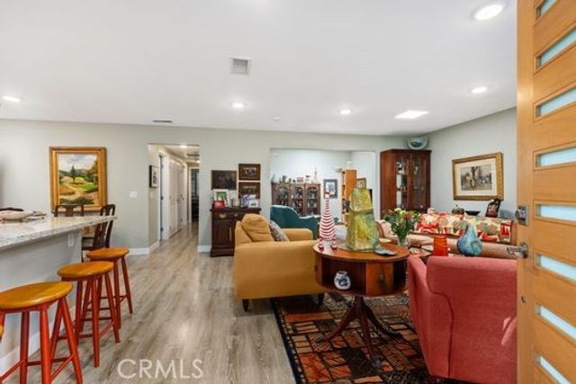 153 Avenida Majorca C C, Laguna Woods, CA 92637