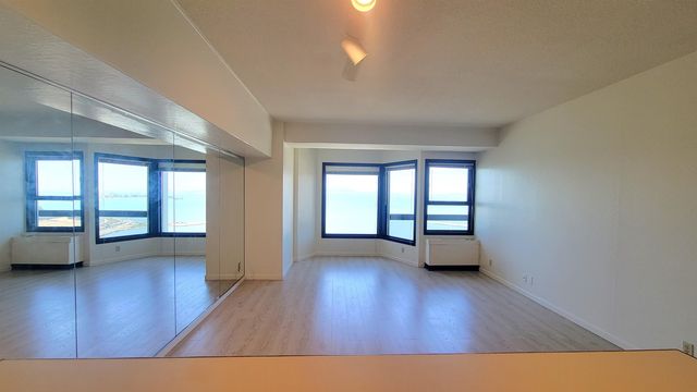 6363 Christie Ave 1915, Emeryville, CA 94608