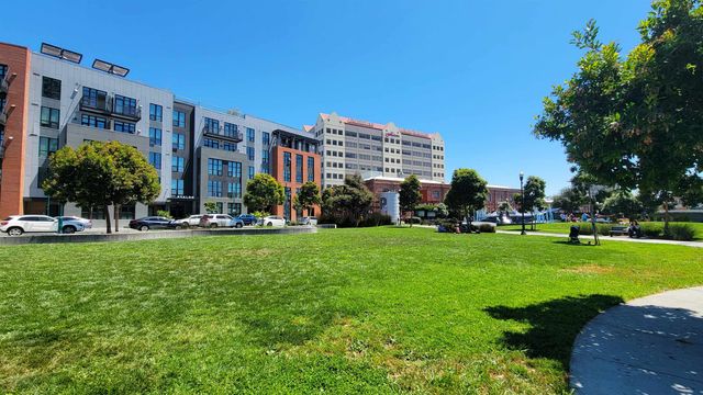 6363 Christie Ave 1915, Emeryville, CA 94608
