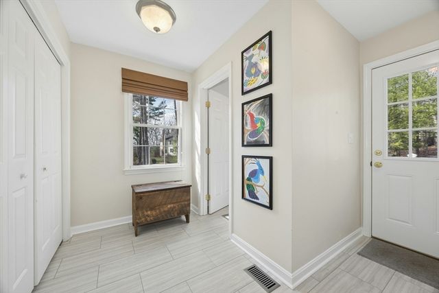 1 Heidi Lane, Grafton, MA 01519