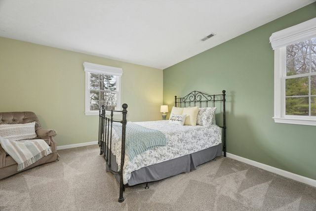 1 Heidi Lane, Grafton, MA 01519