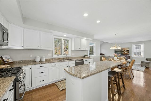 1 Heidi Lane, Grafton, MA 01519