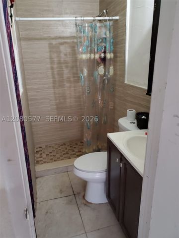 36 W 37th St, Hialeah, FL 33012