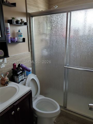 36 W 37th St, Hialeah, FL 33012
