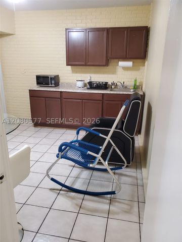 36 W 37th St, Hialeah, FL 33012