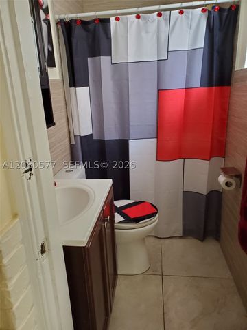 36 W 37th St, Hialeah, FL 33012