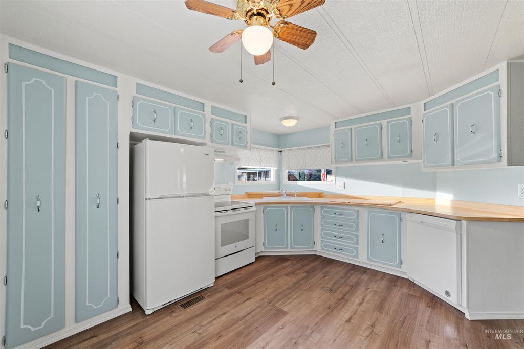 241 N. Checola Circle, Boise, ID 83713 photo 8