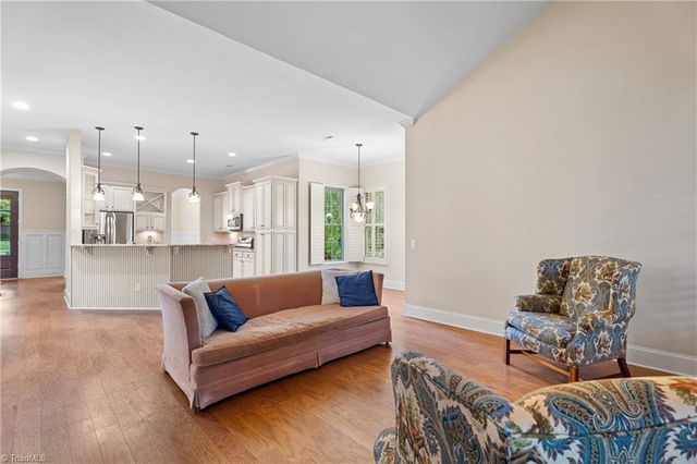 101 Mallard Glen Circle, Winston-salem, NC 27106