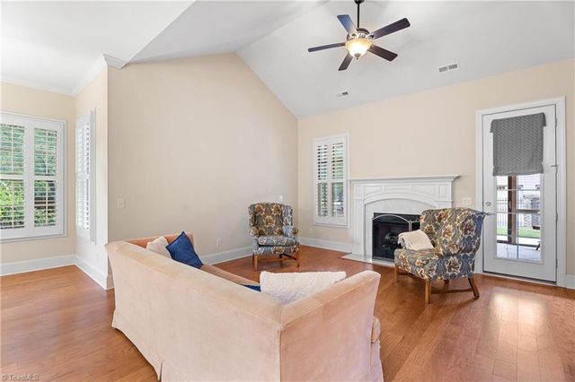 101 Mallard Glen Circle, Winston-salem, NC 27106