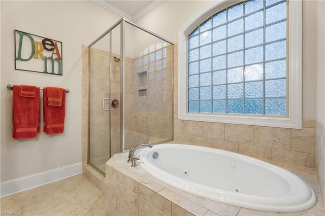 101 Mallard Glen Circle, Winston-salem, NC 27106