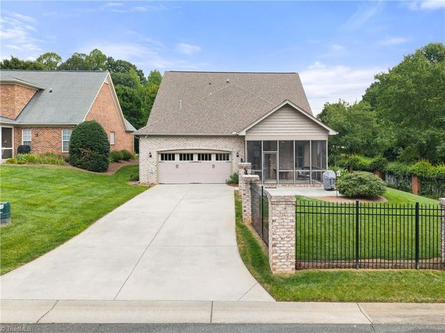 101 Mallard Glen Circle, Winston-salem, NC 27106