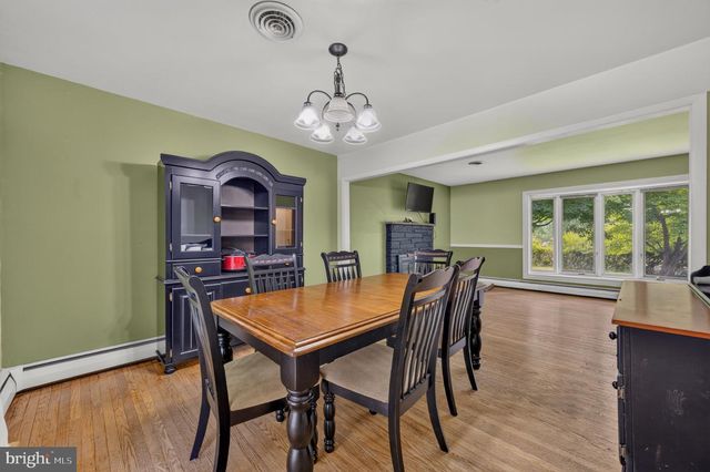 933 BIG OAK RD, Yardley, PA 19067