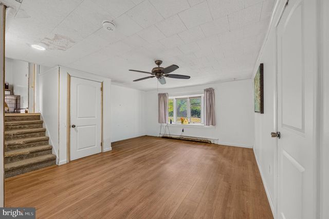 933 BIG OAK RD, Yardley, PA 19067