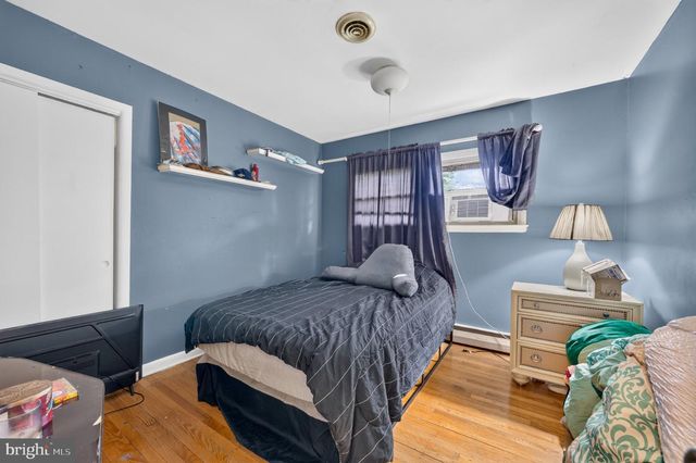 933 BIG OAK RD, Yardley, PA 19067
