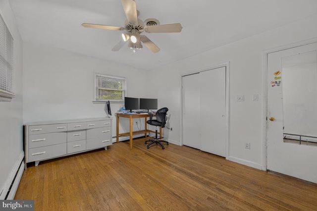 933 BIG OAK RD, Yardley, PA 19067