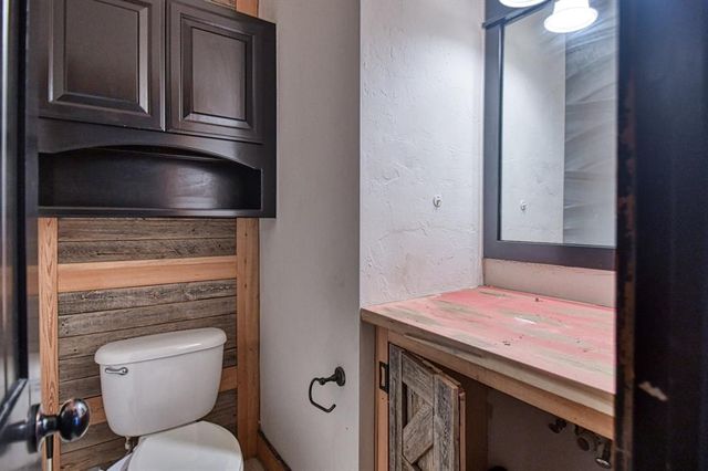 1100 Bryan Drive, Moore, OK 73160