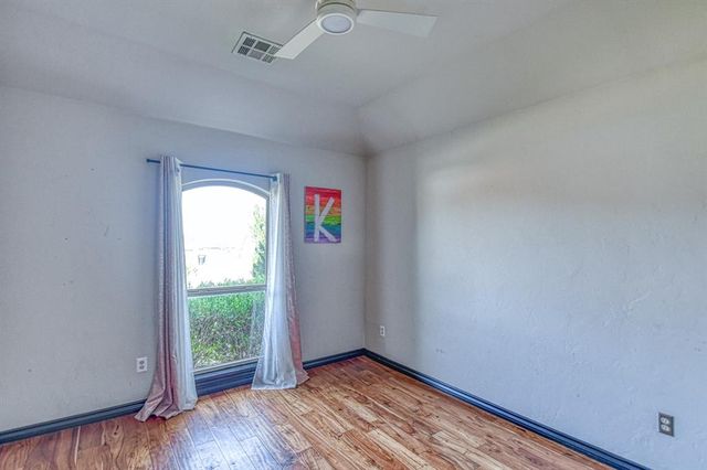 1100 Bryan Drive, Moore, OK 73160