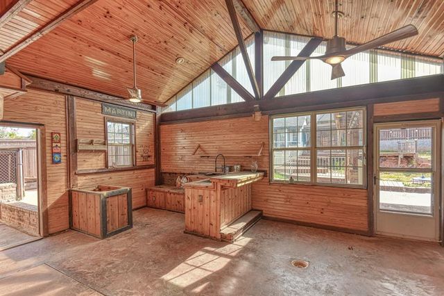 1100 Bryan Drive, Moore, OK 73160