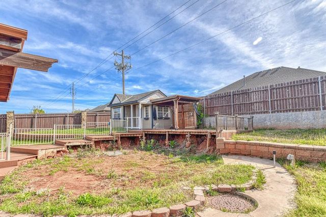 1100 Bryan Drive, Moore, OK 73160