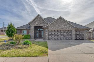 1100 Bryan Drive, Moore, OK 73160