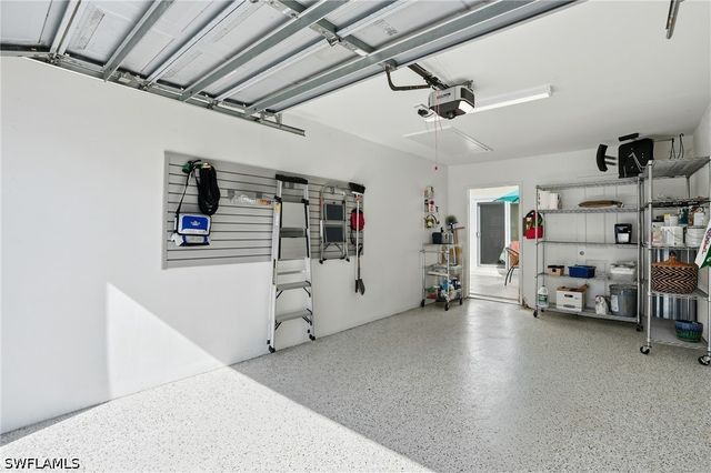 4945 Cougar CT S 4, Naples, FL 34109