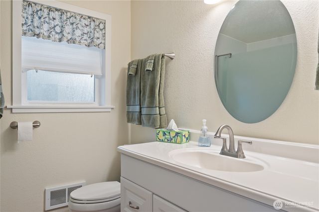 260 N Mount Christie Drive, Hoodsport, WA 98548
