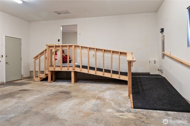 260 N Mount Christie Drive, Hoodsport, WA 98548