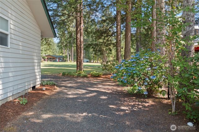 260 N Mount Christie Drive, Hoodsport, WA 98548