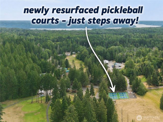 260 N Mount Christie Drive, Hoodsport, WA 98548