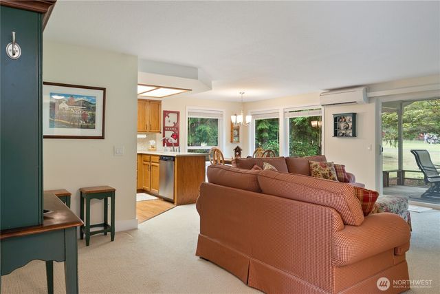 260 N Mount Christie Drive, Hoodsport, WA 98548