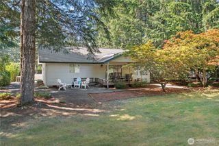 260 N Mount Christie Drive, Hoodsport, WA 98548