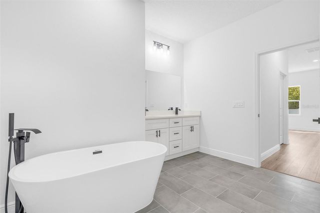 4411 SW 172ND STREET ROAD, Ocala, FL 34473