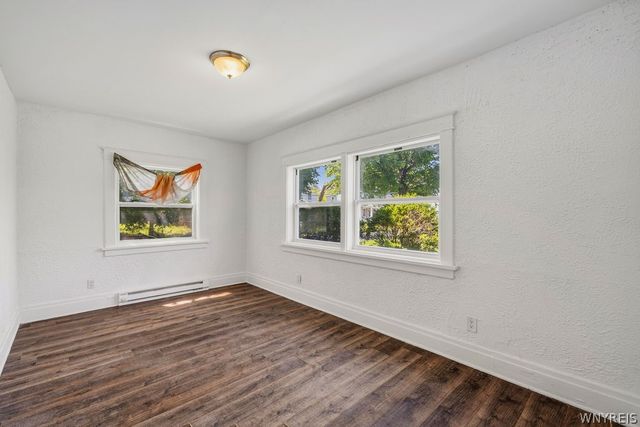 1780 Falls Street, Niagara Falls, NY 14303