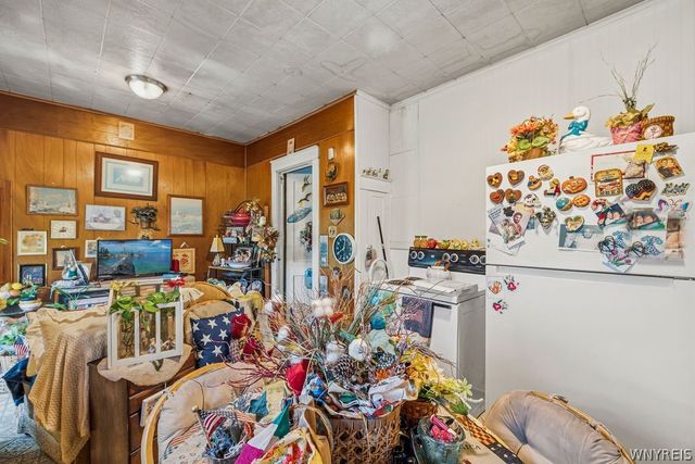1780 Falls Street, Niagara Falls, NY 14303