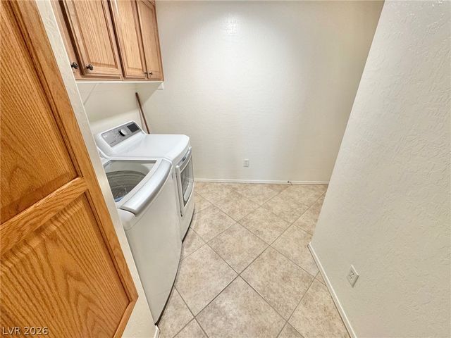 8324 West Charleston Boulevard 1047, Las Vegas, NV 89117