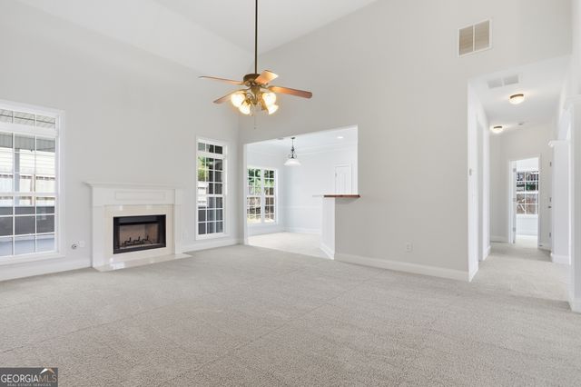 301 S Fortune Way, Dallas, GA 30157
