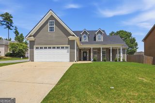 301 S Fortune Way, Dallas, GA 30157