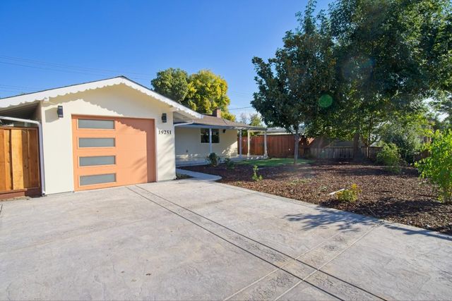 19251 Phil Lane, Cupertino, CA 95014