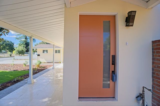 19251 Phil Lane, Cupertino, CA 95014