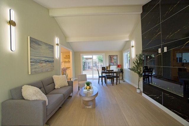 19251 Phil Lane, Cupertino, CA 95014