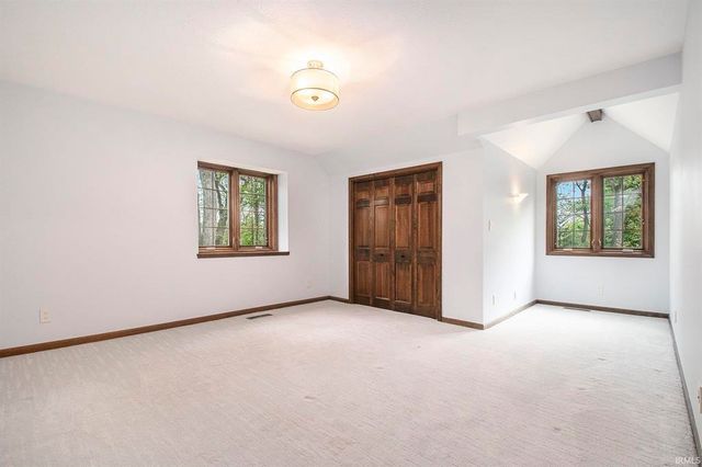 51086 Woodcliff Court, Granger, IN 46530