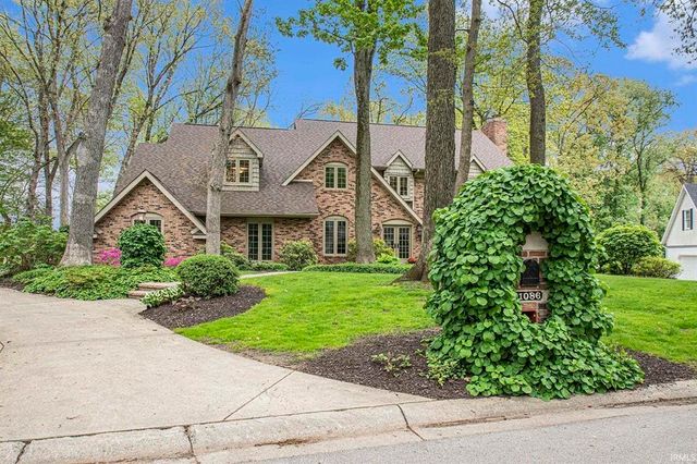 51086 Woodcliff Court, Granger, IN 46530