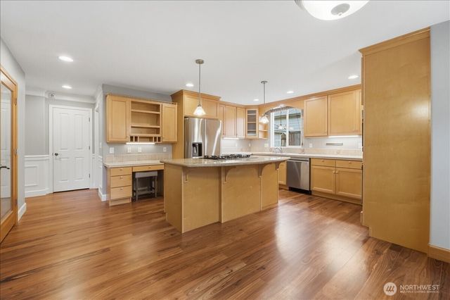 23107 96 Place S, Kent, WA 98031