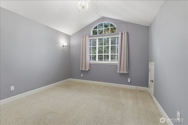 23107 96 Place S, Kent, WA 98031