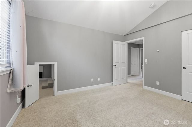 23107 96 Place S, Kent, WA 98031